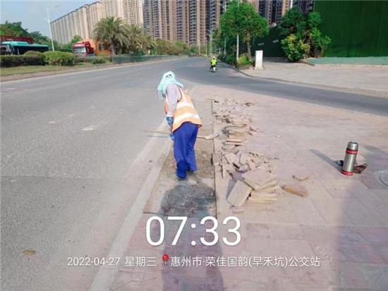 1122220181_副本.jpg